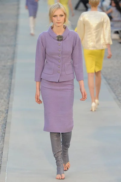Look 6